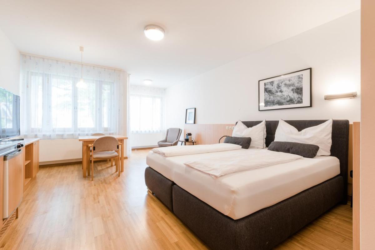 Studiowohnungen Am Rieger-Hof Hartmannsdorf Exteriör bild