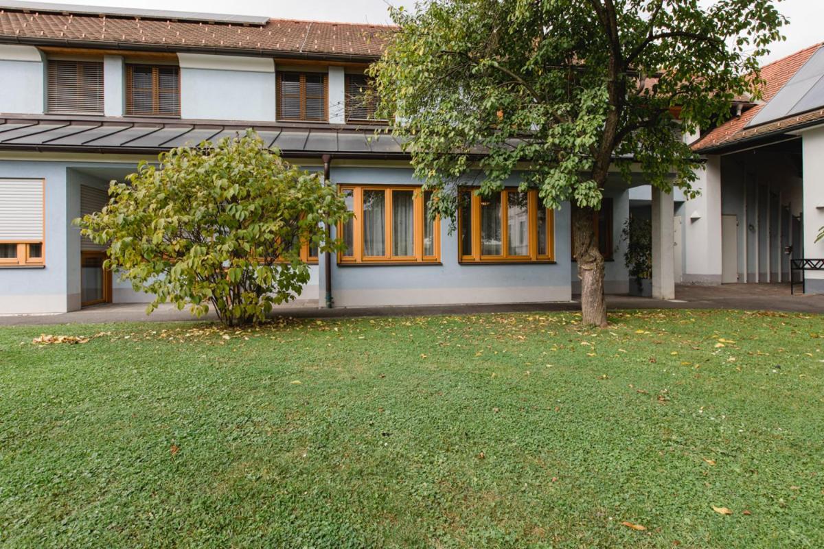 Studiowohnungen Am Rieger-Hof Hartmannsdorf Exteriör bild